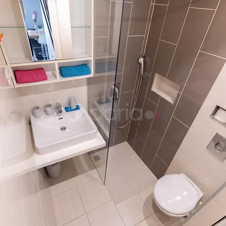 Modern Duplex Tommy Makarska