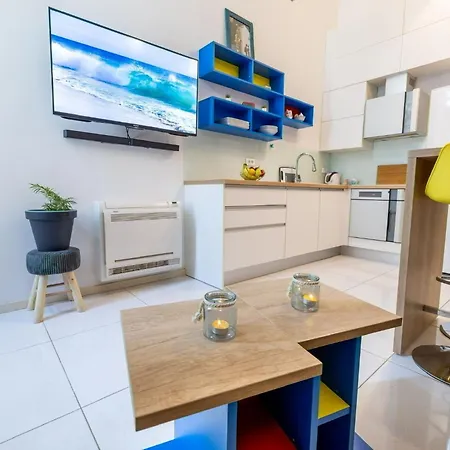 Modern Loft Duplex Tommy For 4 In
