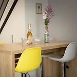 Modern Duplex Tommy شقة *